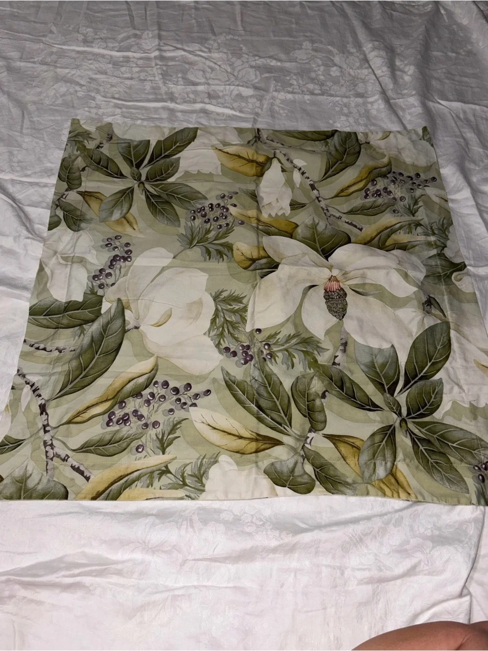 RARE like new Pottery Barn Magnolia Pillow euro sham cover 29” x 29”